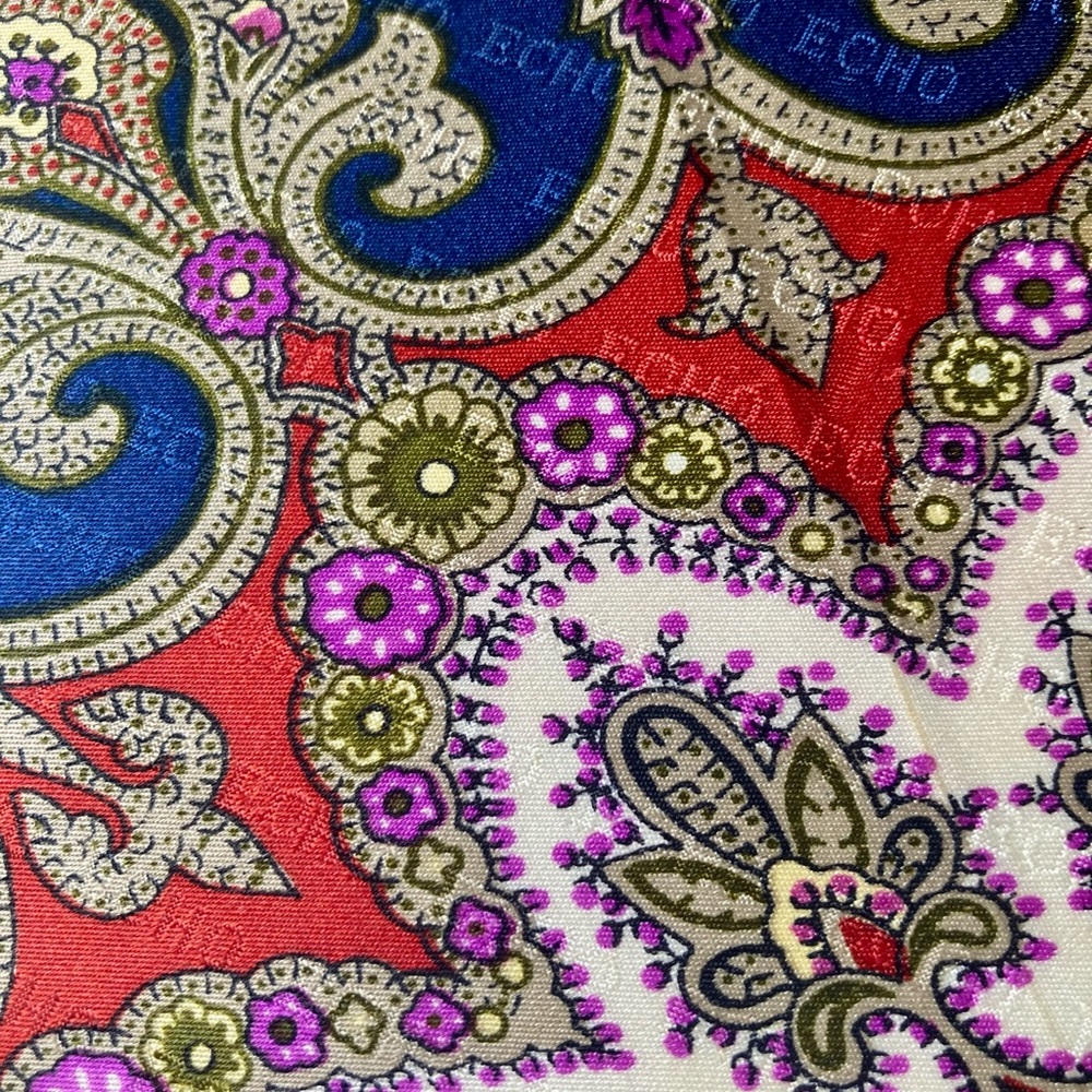 ECHO, collectible vintage paisley scarf, - Picture 5 of 11